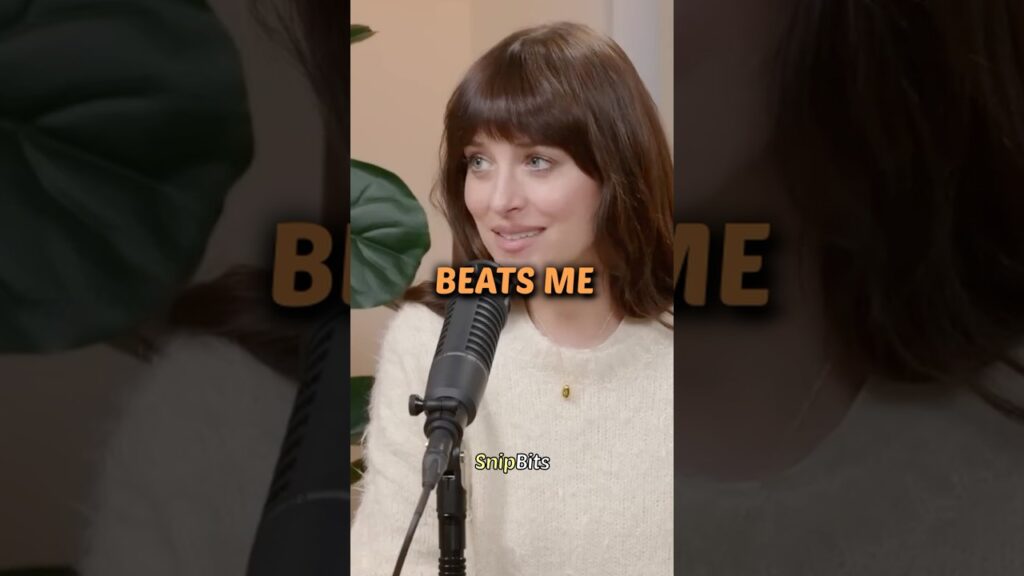 Dakota Johnson Opens Up About Her Mom!!!😂😂😂| Good Hang with Amy Poehler