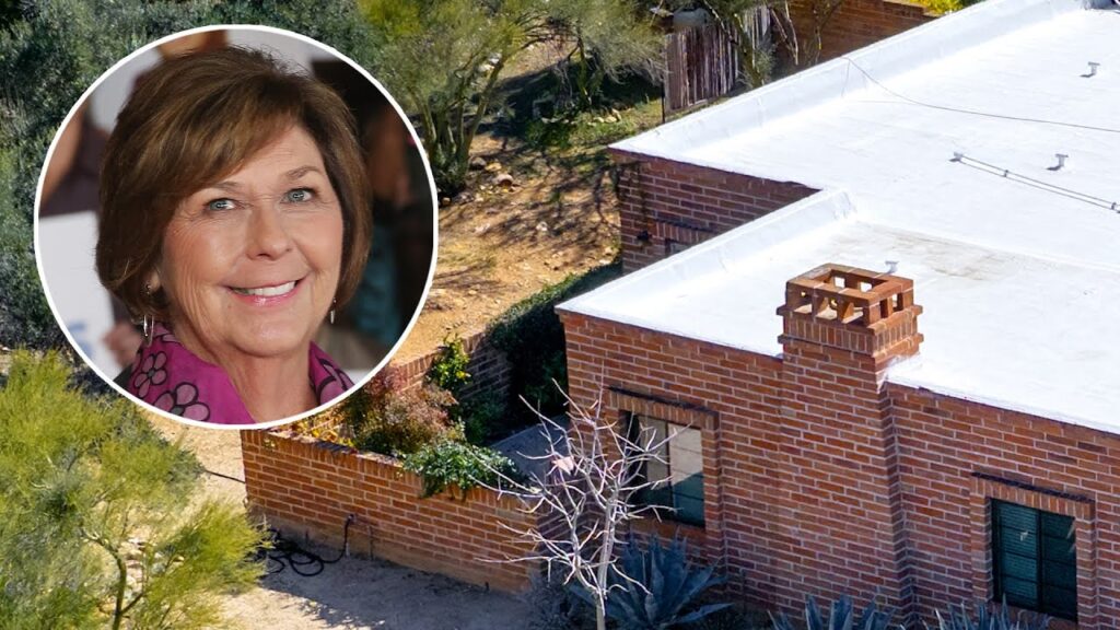 Glove Found Near Nancy Guthrie’s Home Appears to Match Ones Worn by Suspect Glove Found Near Nancy Guthrie’s Home Appears to Match Ones Worn by Suspect