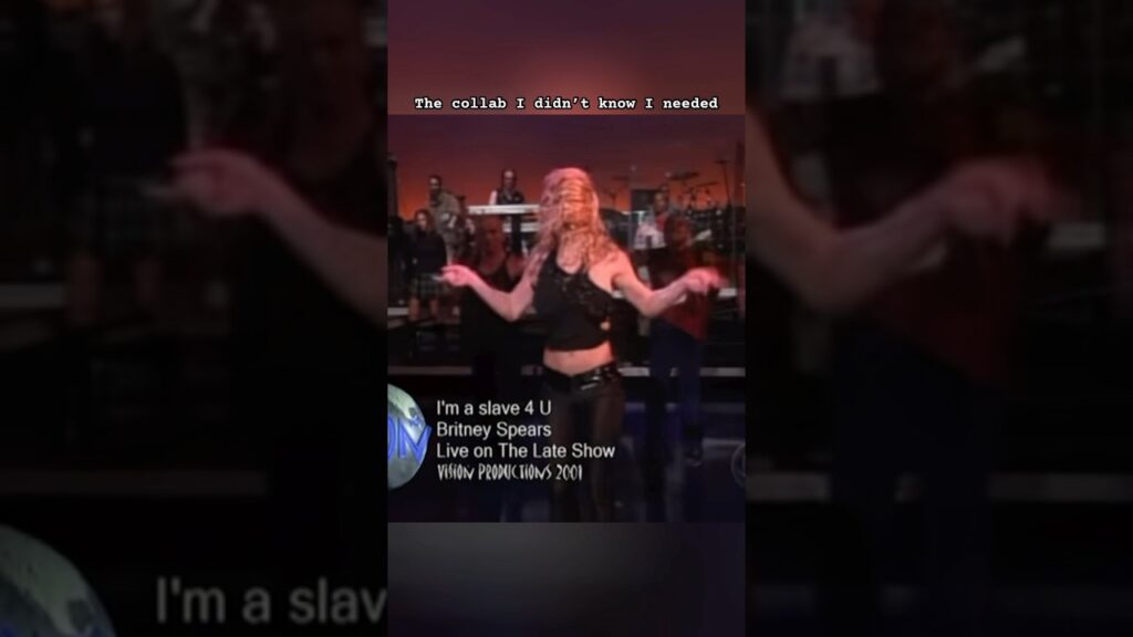 Halle Berry providing the whip noise for Britney Spears #britneyspears #halleberry