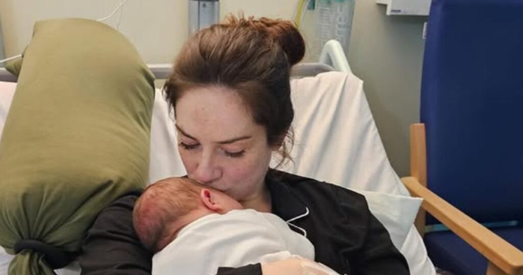 Emmerdale’s Isabel Hodgins shares new baby snaps as she jokes she’s ‘forgiven’ husband after labour drama Manchester Evening News