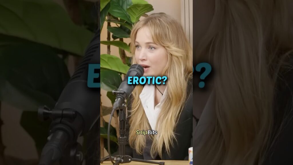 Jennifer Lawrence Flirts With Amy Poehler!!!😂😂😂| Good Hang Podcast