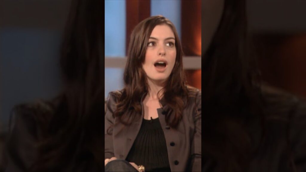Anne Hathaway Flashes Everyone by Mistake 😳