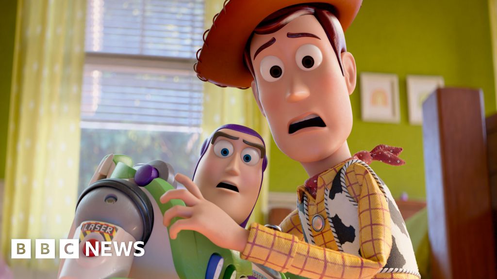 Woody and Buzz reunite in trailer for Toy Story 5 – BBC Woody and Buzz reunite in trailer for Toy Story 5 - BBC