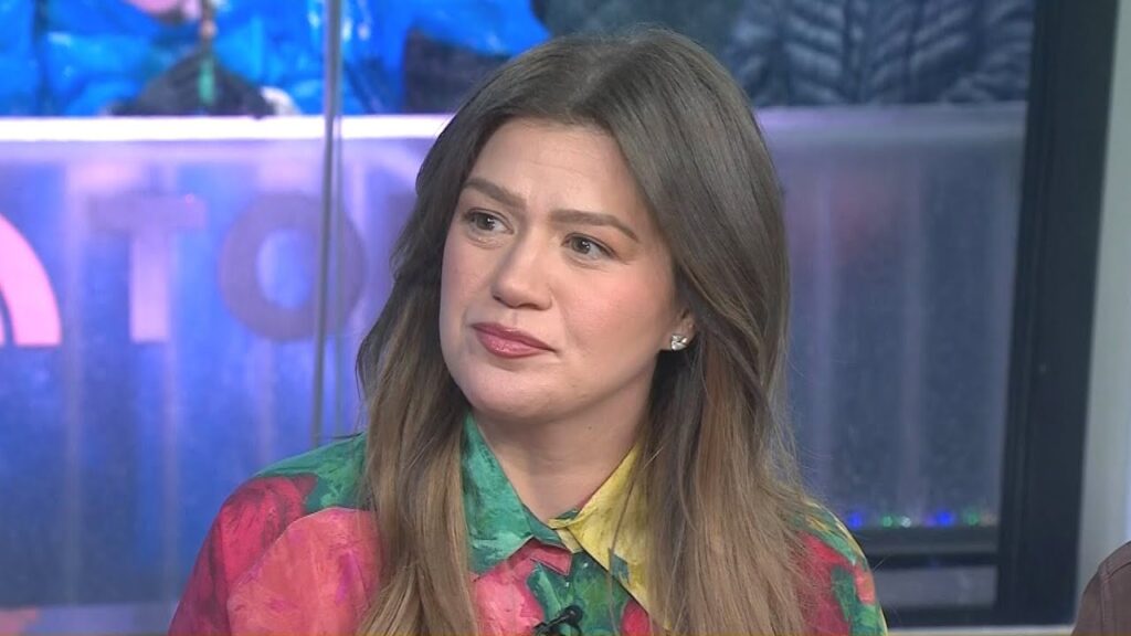Why Kelly Clarkson’s Decision to End Talk Show Was ‘Easy’ Why Kelly Clarkson's Decision to End Talk Show Was ‘Easy’