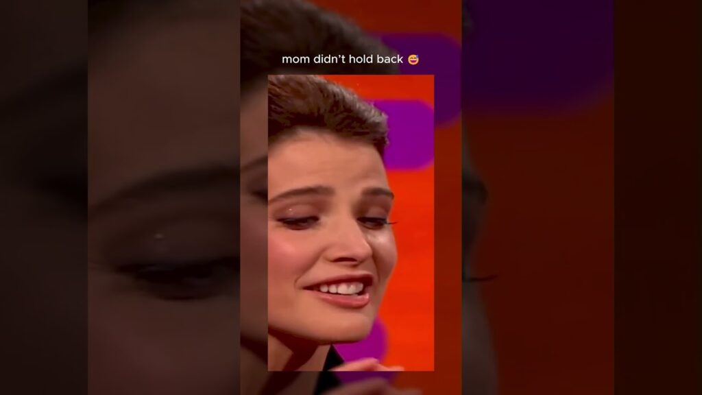 Cobie Smulders missed Every Note… According to Mom 😂