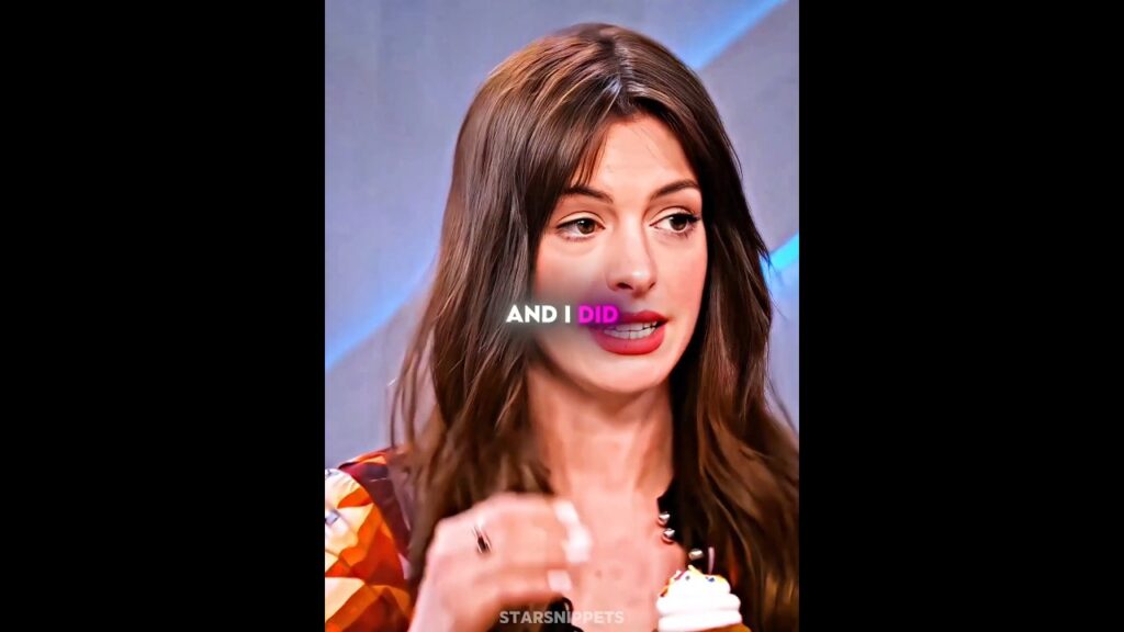 Anne Hathaway Genius Cupcake Trick 😮