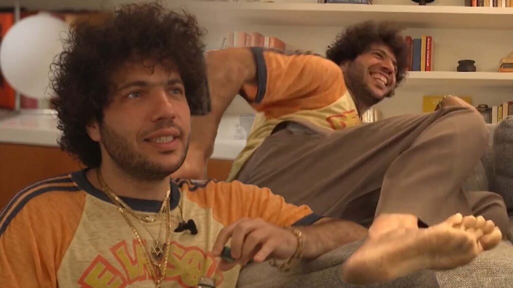 Selena Gomez DEFENDS Benny Blanco After Dirty Feet Reveal and Flatulence on Podcast Selena Gomez DEFENDS Benny Blanco After Dirty Feet Reveal and Flatulence on Podcast