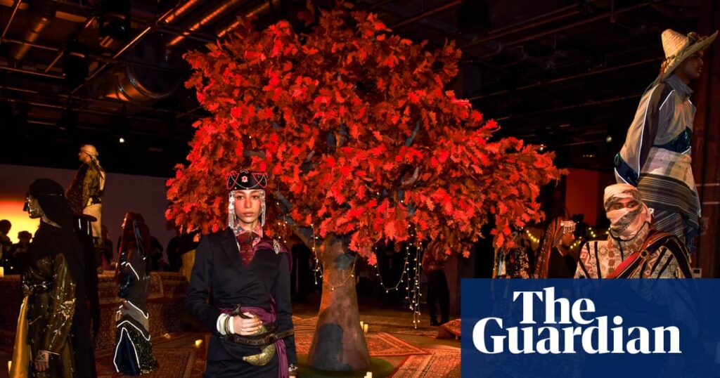 Fast-breaking fashion: Ramadan becomes part of London fashion week | Fashion Fast-breaking fashion: Ramadan becomes part of London fashion week | Fashion