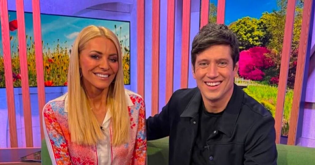 Tess Daly issued demand as she shares screen with Vernon Kay after 20 years Manchester Evening News