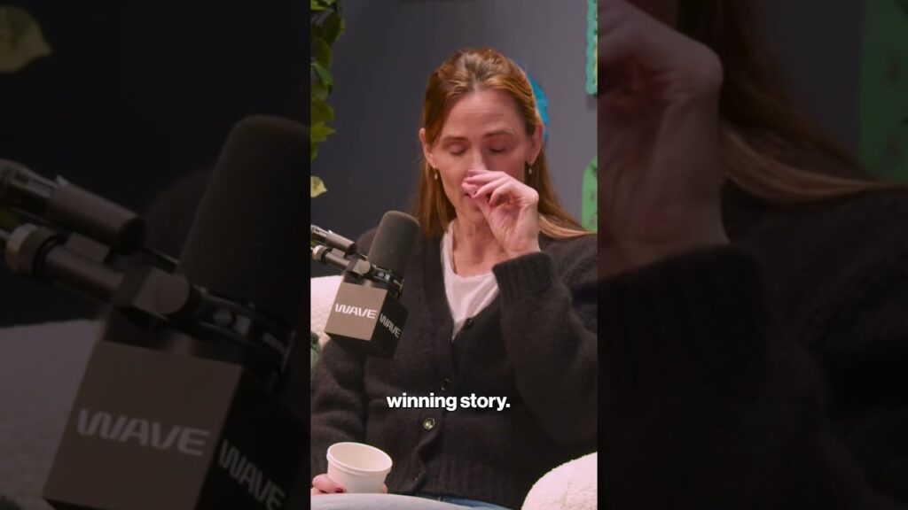 Jennifer Garner talks possibility of '13 Going on 30' sequel #shorts