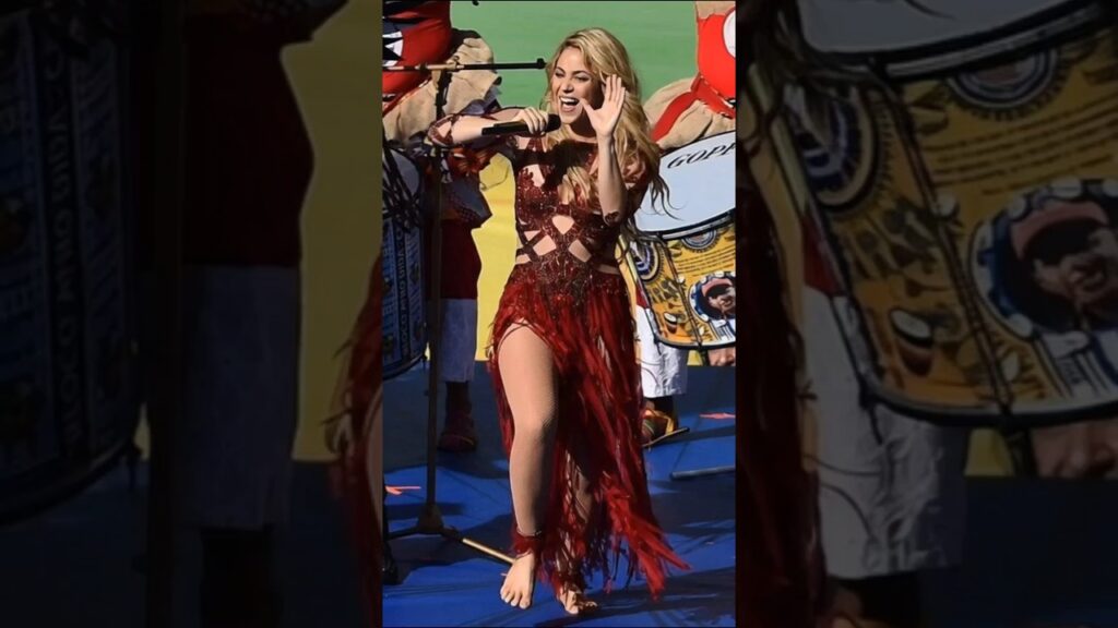 Shakira - Waka Waka (This Time for Africa) (The Official 2010 FIFA World Cup™ Song) #shakira