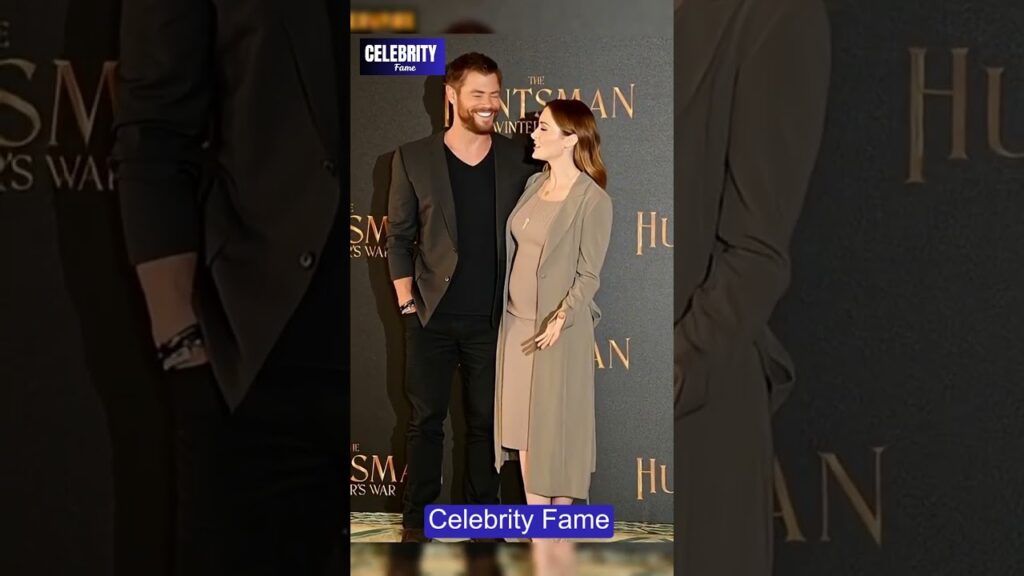 Chris Hemsworth & Emily Blunt's Sweet Baby Bump Moment ✨ #shorts #hollywood #celebrity