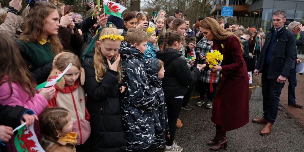 Princess of Wales forced to follow royal protocol as future Queen declines fan's request