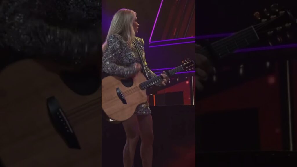 Carrie Underwood - Opry