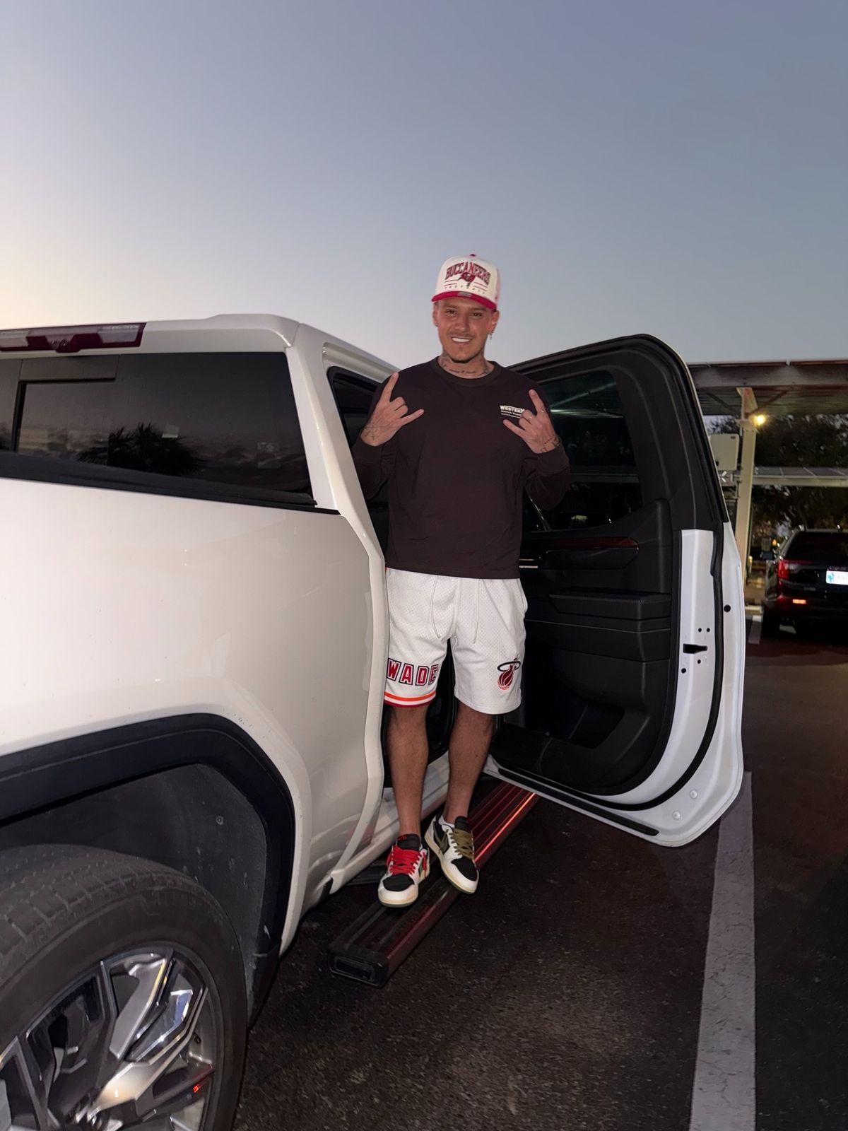 Sophie hit the 'like' button on JJ's post