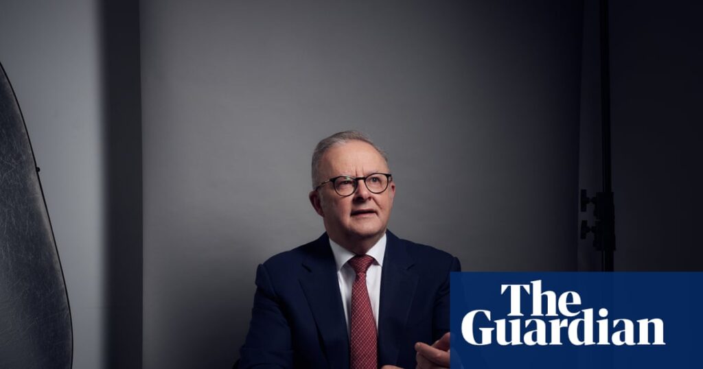 Australian PM says former prince Andrew has suffered ‘extraordinary fall’ but that won’t prompt another republic referendum | Anthony Albanese Australian PM says former prince Andrew has suffered ‘extraordinary fall’ but that won’t prompt another republic referendum | Anthony Albanese