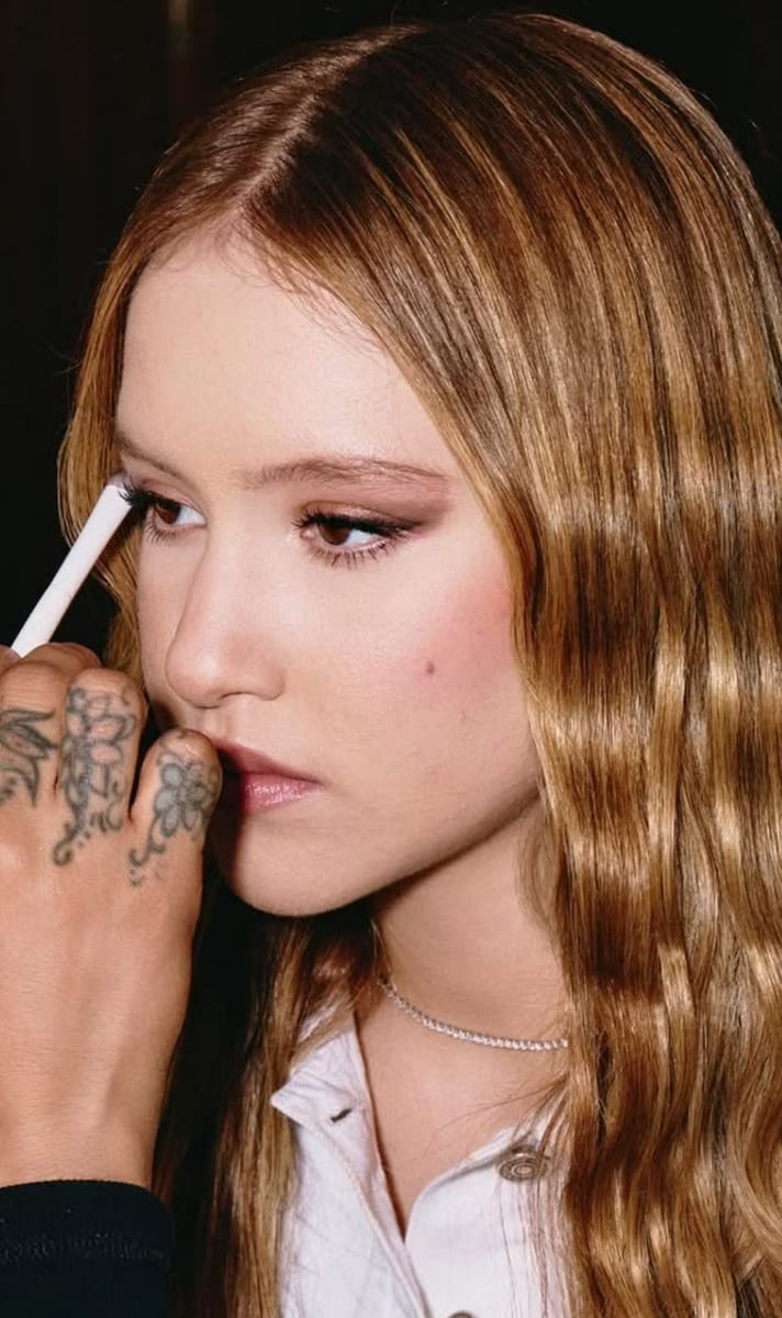 Haven’s makeup was handled by Vincent Oquendo, a trusted artist for Bella Hadid and Hailey Bieber.