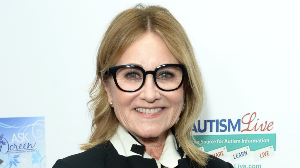 Maureen McCormick Honors Parents on National Caregiver’s Day with Heartfelt Tribute Parade