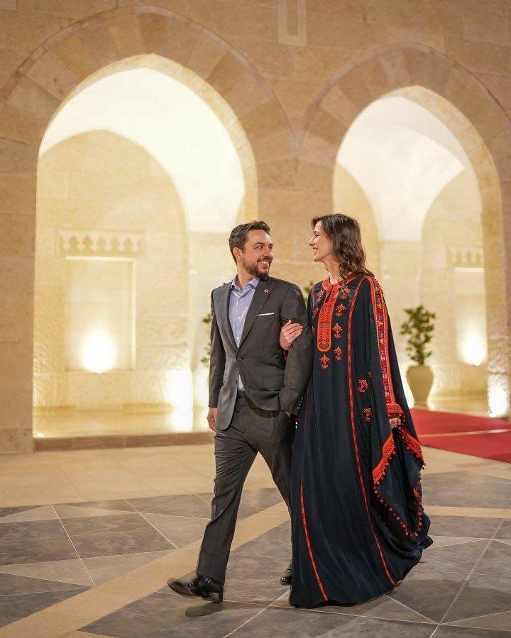 Crown Prince Hussein of Jordan and Princess Rajwa Al Hussein wish their followers a blessed Ramadan Crown Prince Hussein of Jordan and Princess Rajwa Al Hussein wish their followers a blessed Ramadan