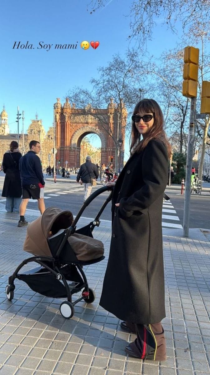 Corberó shared another milestone: her first public stroll with Dante