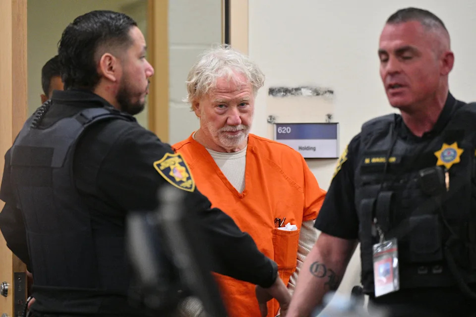 Timothy Busfield arrives for a pretrial hearing in Albuquerque, N.M., on Jan. 20.