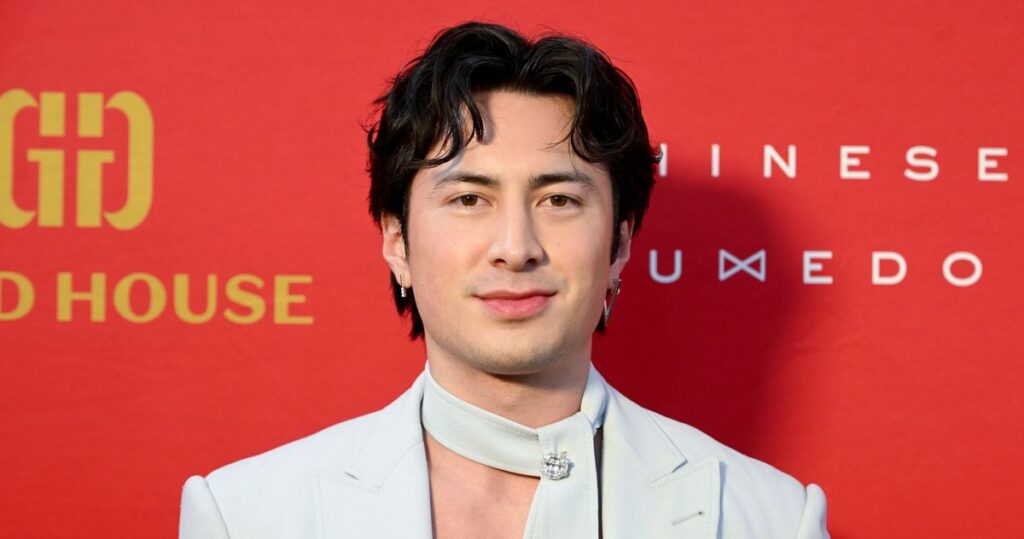 Heated Rivalry’s Hudson Williams Shares Girlfriend on V-Day Heated Rivalry’s Hudson Williams Shares Girlfriend on V-Day