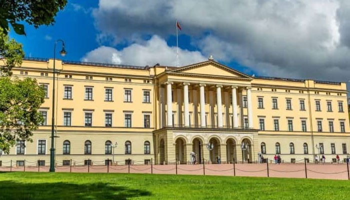 King admitted in hospital: Royal family issues statement