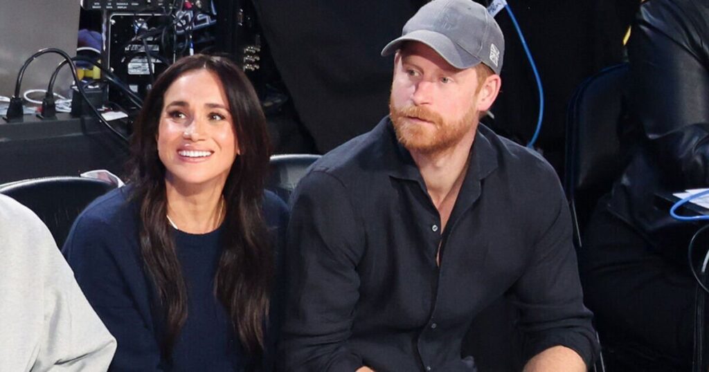 Expert spots sign Prince Harry is uncomfortable with Meghan's posing | Royal | News