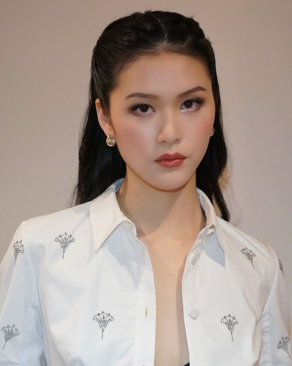 Isabella Wei has garnered quite a fan base. Photo: @izabearlur/Instagram