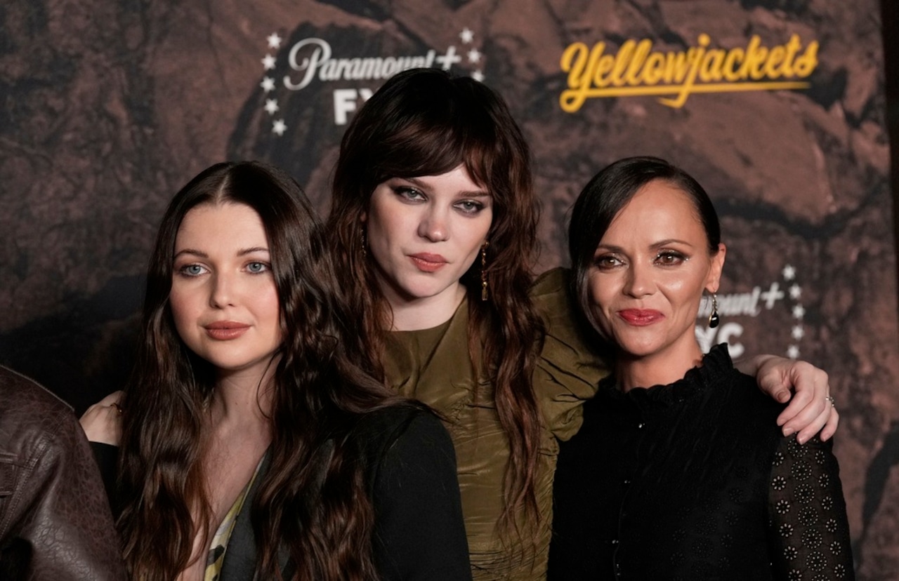 Samantha Hanratty, Sophie Thatcher and Christina Ricci