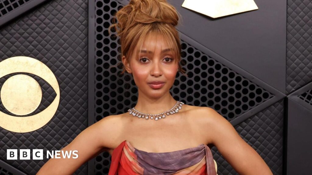 PinkPantheress in her home studio