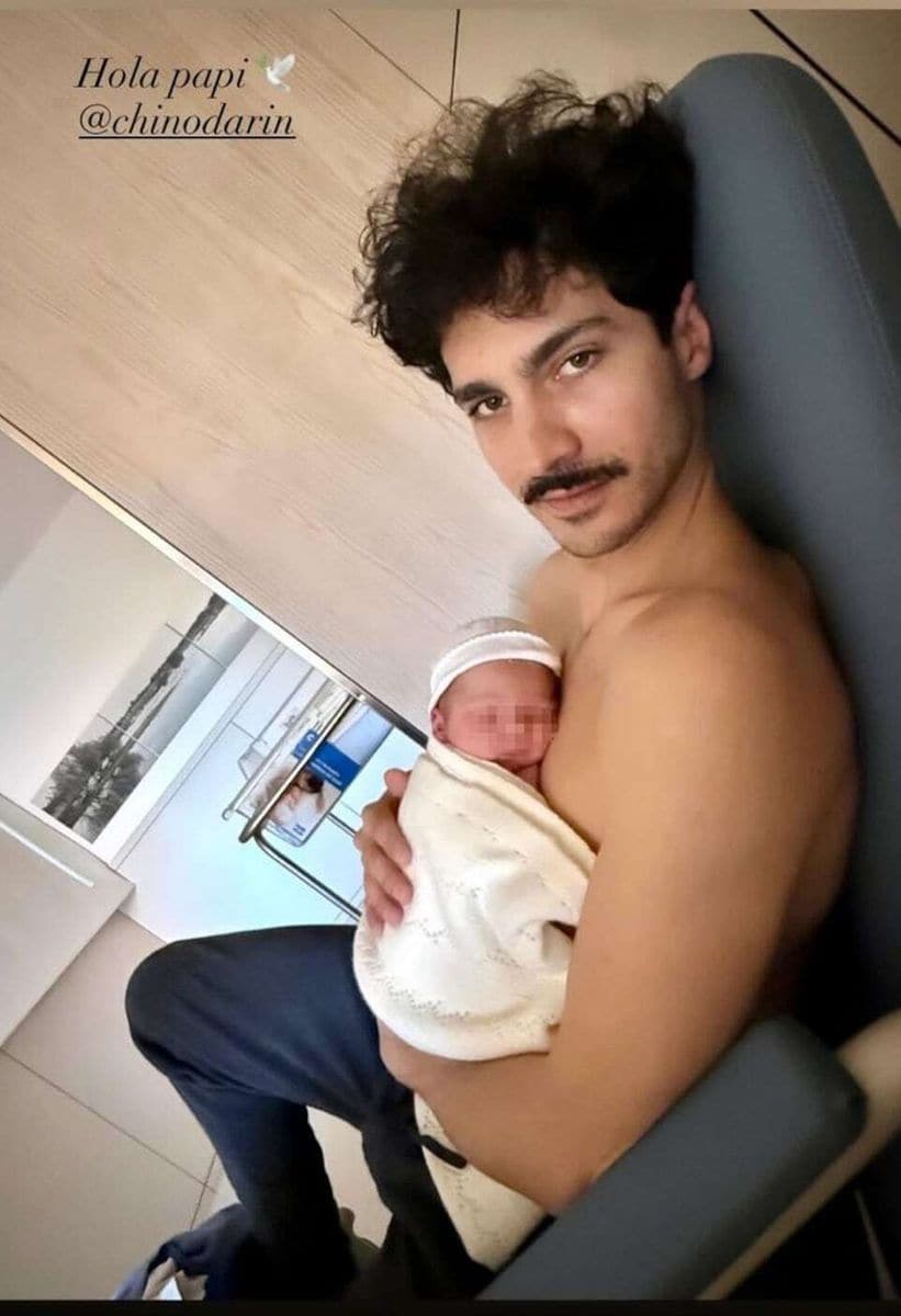 The image captures one of the most important practices immediately after childbirth: skin-to-skin contact.