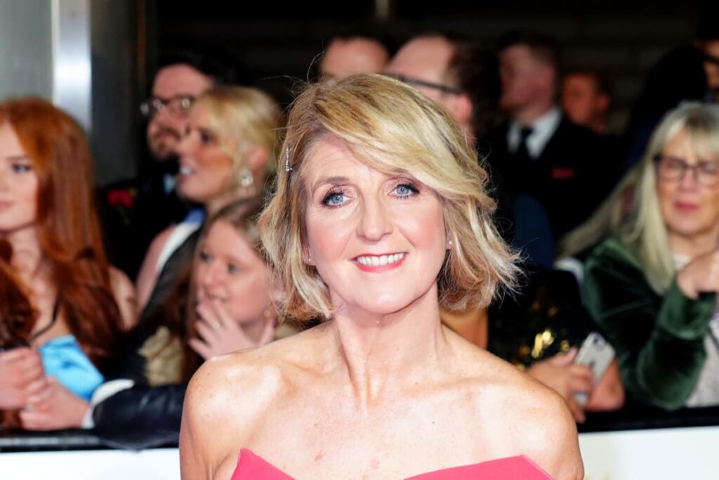 'Bullying' Kaye Adams is axed from her £155,000 a year BBC radio show – London Evening Standard 'Bullying' Kaye Adams is axed from her £155,000 a year BBC radio show - London Evening Standard
