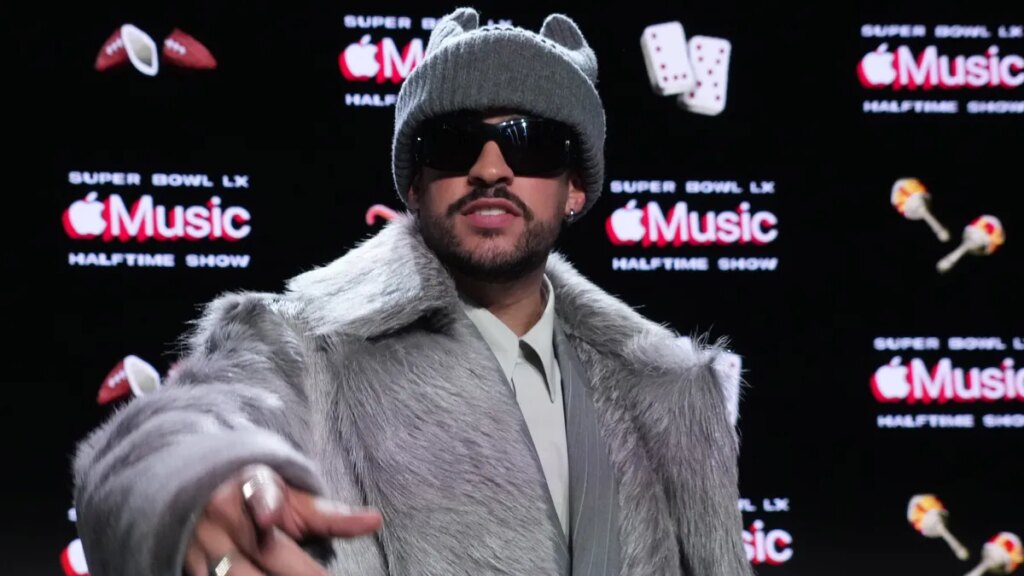 See celebrities attending the Super Bowl, plus some who may show up