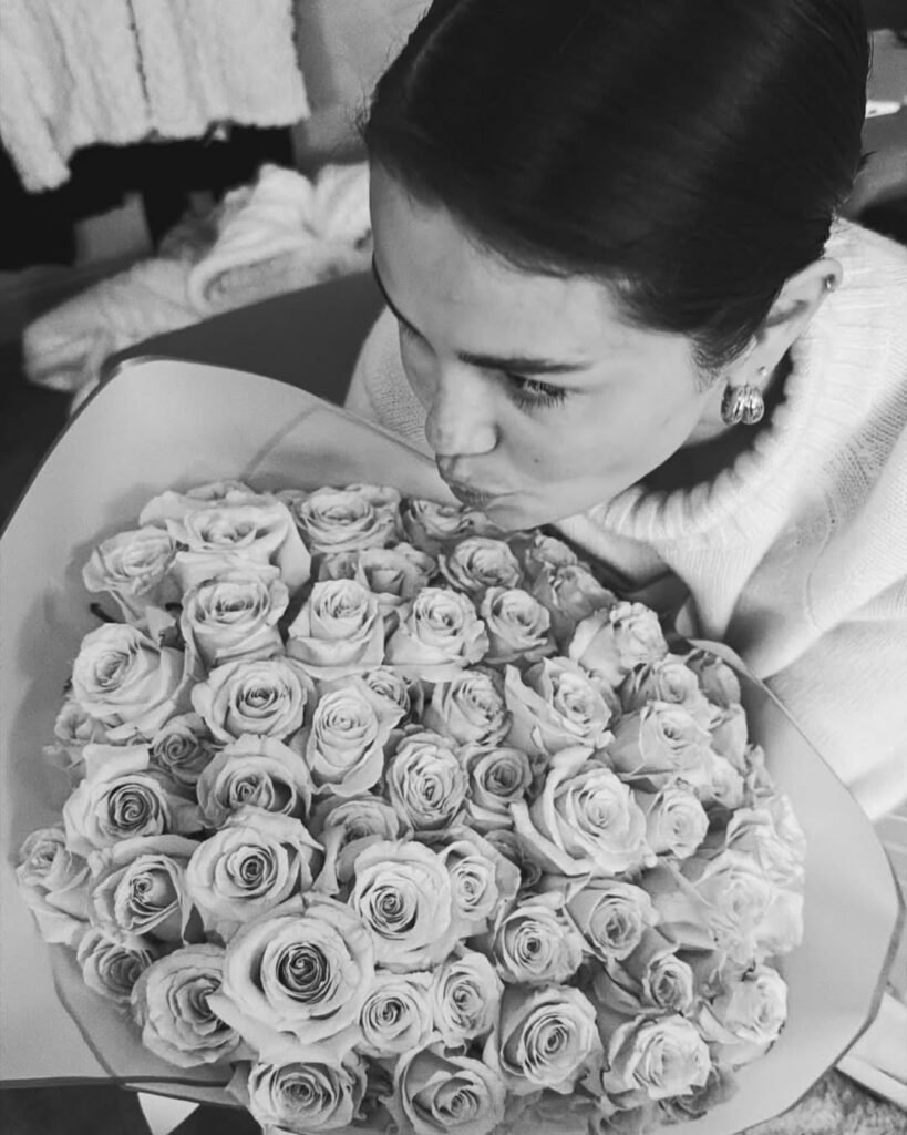 Selena Gomez looking happy while celebrating her first Valentine’s Day as a married woman 💕