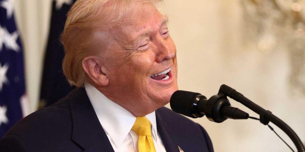 Pro-Trump Paramount execs inch closer to buying owner of HBO and CNN