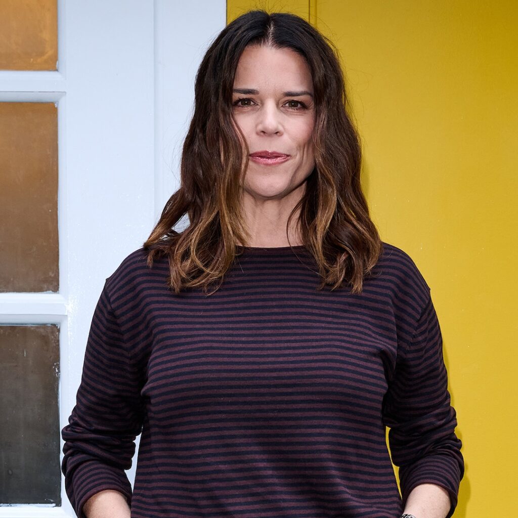 Scream’s Neve Campbell Defends 6th Film Exit Over Salary Dispute Scream's Neve Campbell Defends 6th Film Exit Over Salary Dispute