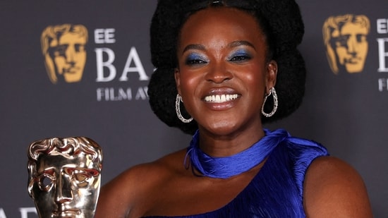 Wunmi Mosaku won the award for Best Supporting Actress for 'Sinners' at the 2026 British Academy of Film and Television Awards (BAFTA). The actor carried a blue dress beautifully, and the eyeshadow that matched the dress really complemented the look.(REUTERS)