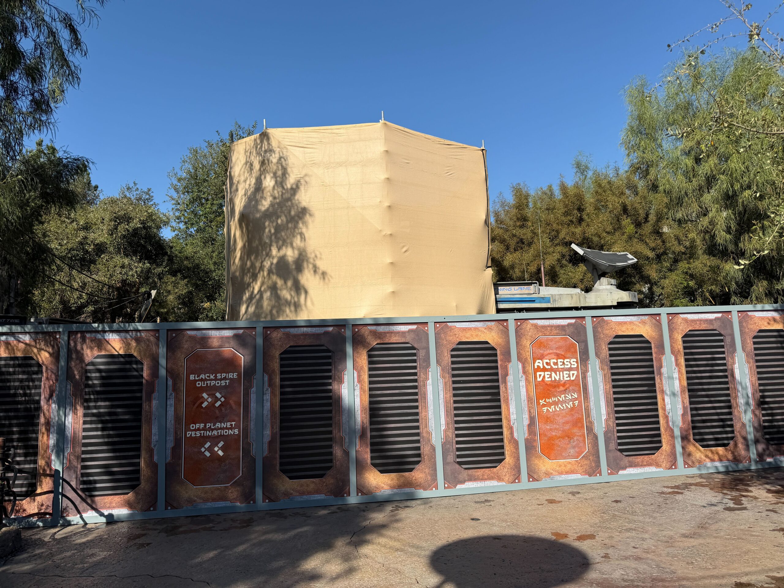 The scrim covering a Resistance turret near the entrance is unchanged.