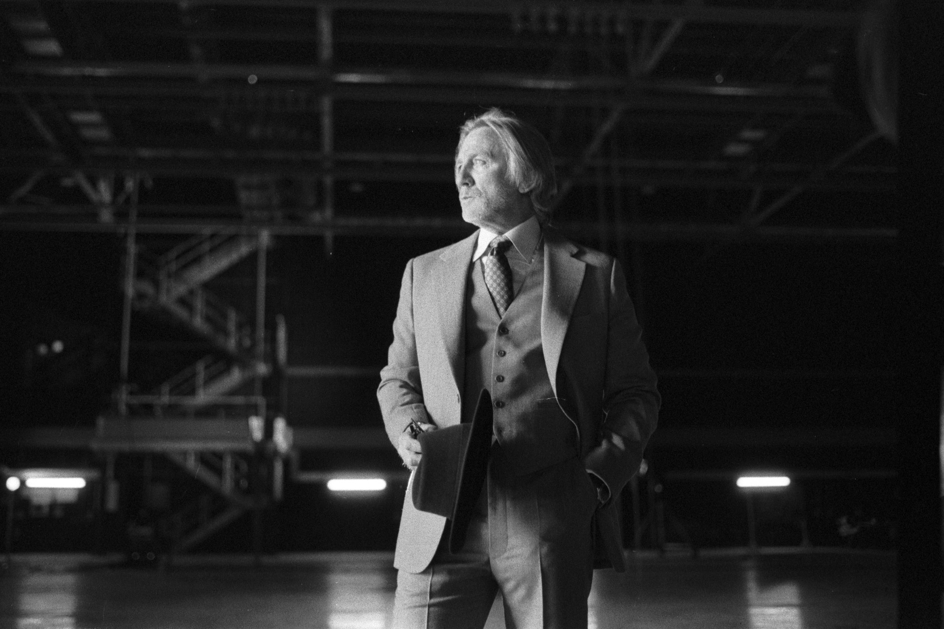 Daniel Craig in Wake Up Dead Man