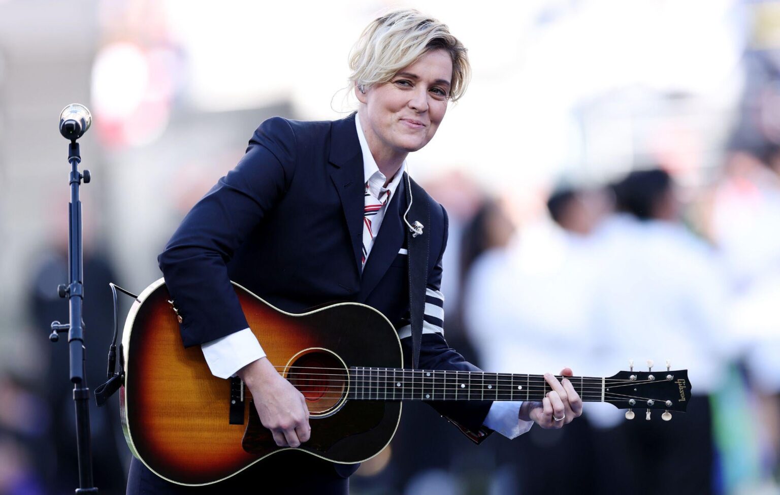 Brandi Carlile says Trump voters got "fucking scammed”: “We got duped by a con artist. Get mad enough to change your mind”