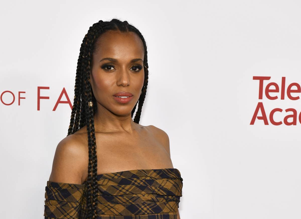 Kerry Washington: Hid It Under Her Bed Then Bought A Laptop