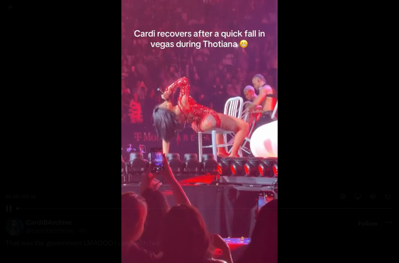 Cardi B falls off chair during her concert and jokingly blames the government
