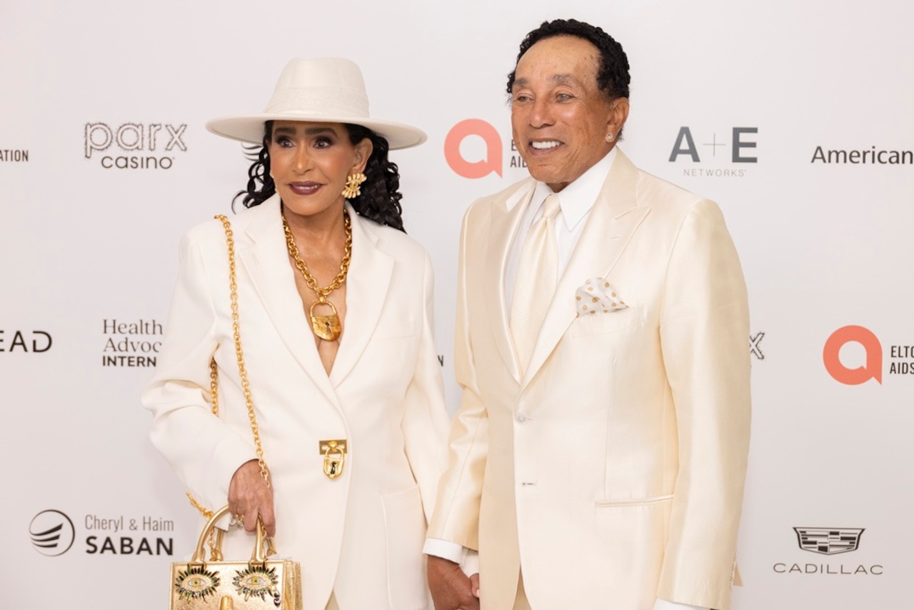 Frances Robinson, left, and Smokey Robinson