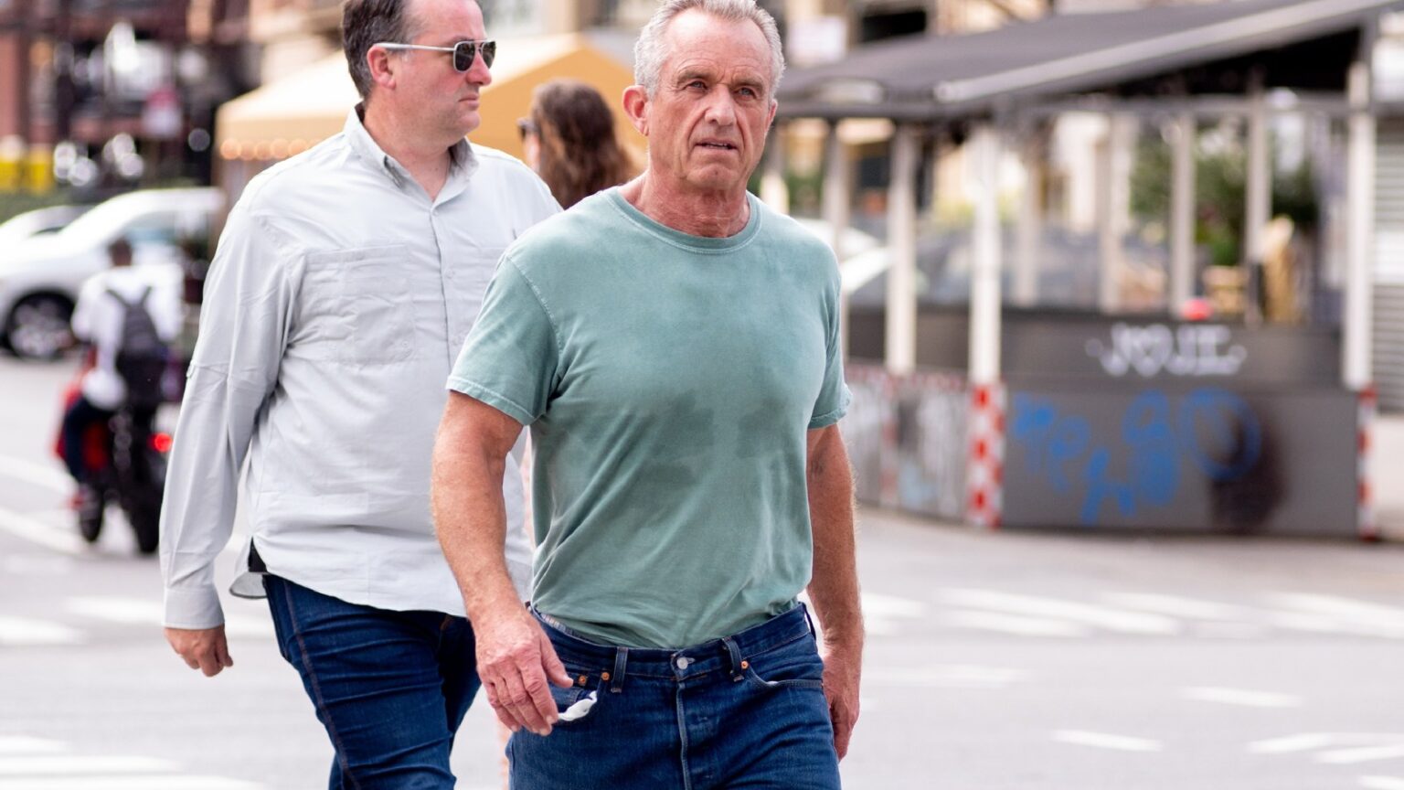 RFK Jr. Mocked For Wearing Jeans While Swimming With Kid Rock RFK Jr. Mocked For Wearing Jeans While Swimming With Kid Rock