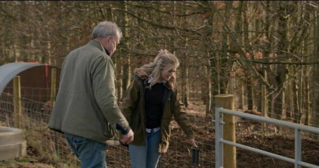 Clarkson’s Farm star rushed to hospital after ‘chopping the end of her finger off’ Clarkson's Farm star rushed to hospital after 'chopping the end of her finger off'