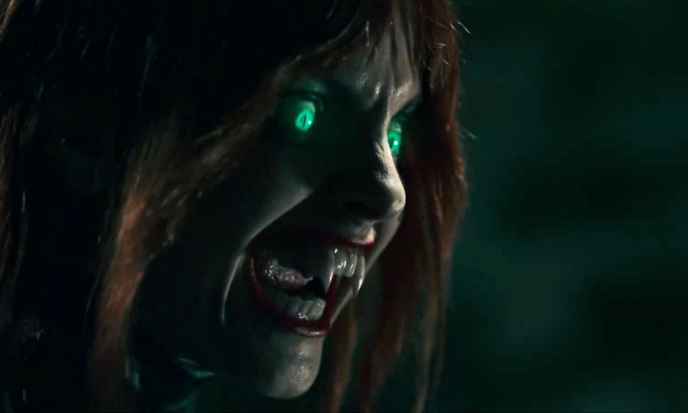 'Vampires of the Velvet Lounge' Trailer - Mena Suvari Is Elizabeth Báthory in Star-Studded Horror Comedy