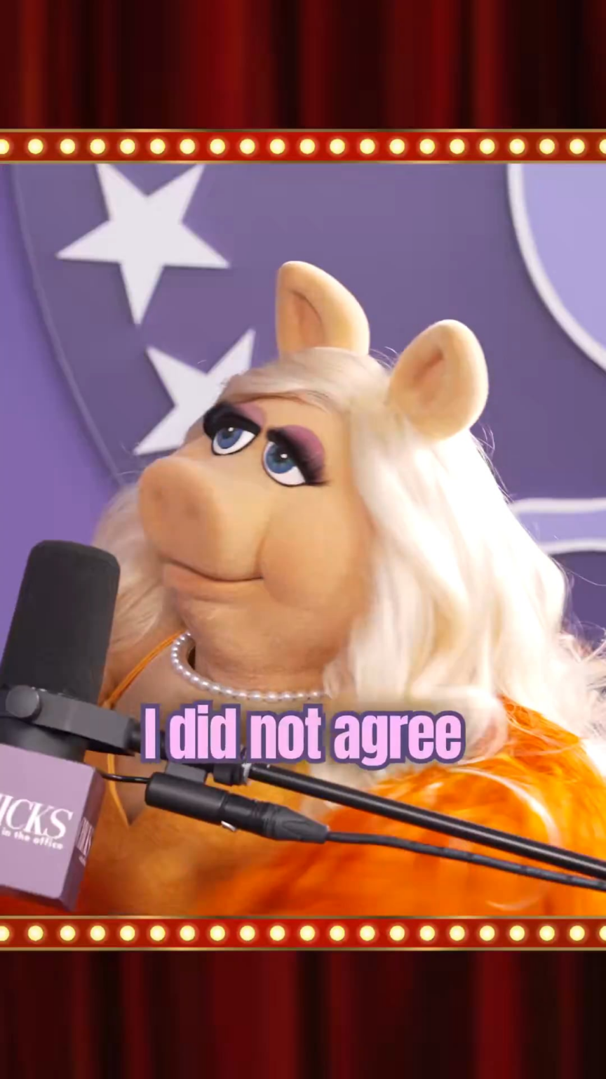 Miss Piggy is not happy with Sabrina Carpenter being called the hottest blonde
