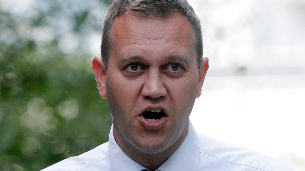 Met threatened those who questioned Andrews behaviour Met threatened those who questioned Andrews behaviour