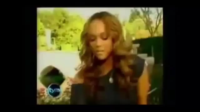 Throwback to when Tyra gifted Miley Cyrus a portrait of herself for Miley's 16th birthday
